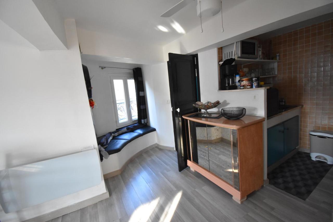 Studio Climatise Et Sa Terrasse Privee En Villa Ла-Триніте Екстер'єр фото