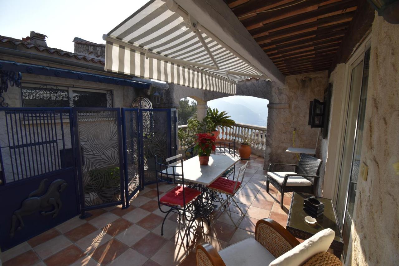 Studio Climatise Et Sa Terrasse Privee En Villa Ла-Триніте Екстер'єр фото