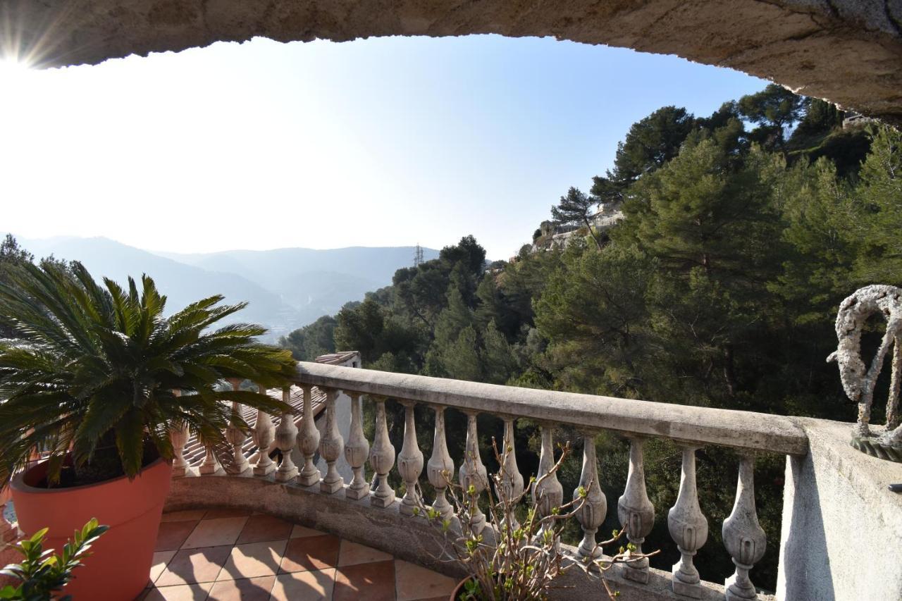 Studio Climatise Et Sa Terrasse Privee En Villa Ла-Триніте Екстер'єр фото